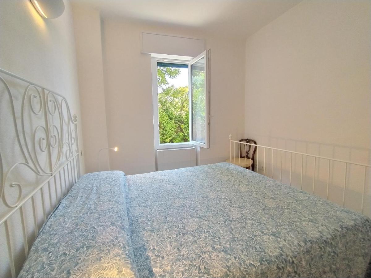 Dorothea House Apartment เลวานโต ภายนอก รูปภาพ