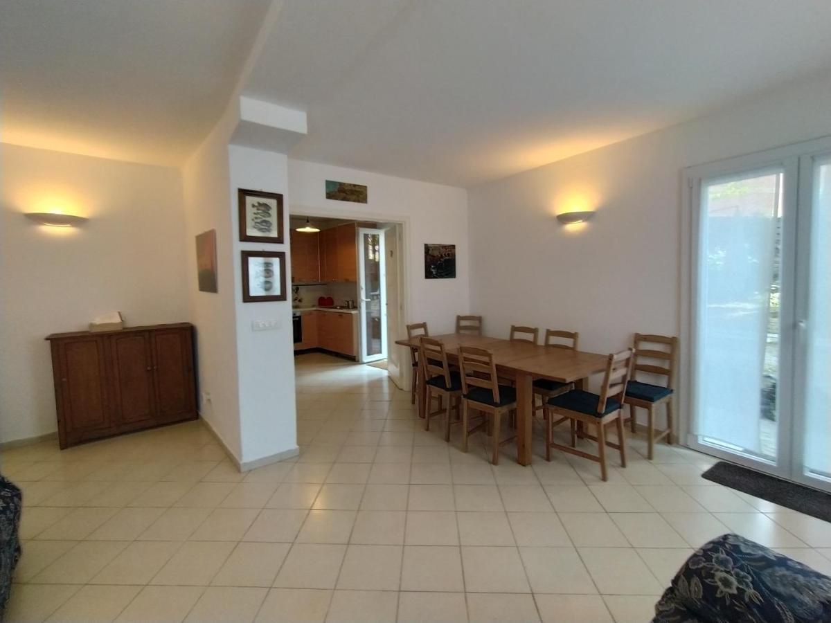 Dorothea House Apartment เลวานโต ภายนอก รูปภาพ